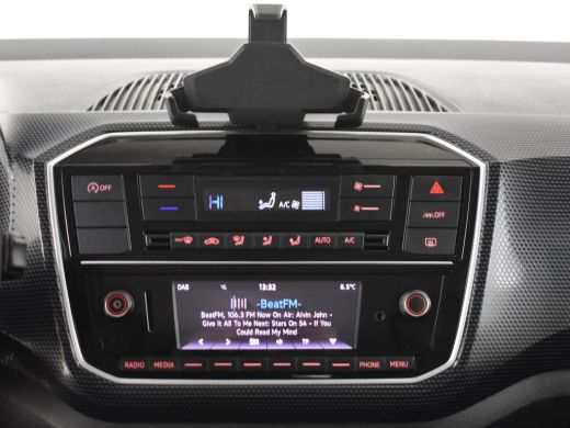 Volkswagen up! 1.0 65pk | Navigatie via smartphone | Cruise control | Airco | Parkeersensoren achter | Camera ac... ActivLease financial lease