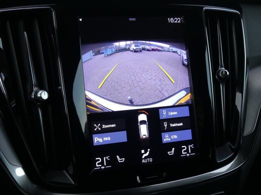 Volvo  V60 2.0 B3 Business Pro | TREKHAAK | ADAPTIVE CRUISE | DODEHOEKDETECTIE | STOEL+STUURVERWARMING | CAM... ActivLease financial lease