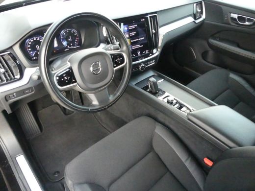 Volvo  V60 2.0 B3 Business Pro | TREKHAAK | ADAPTIVE CRUISE | DODEHOEKDETECTIE | STOEL+STUURVERWARMING | CAM... ActivLease financial lease
