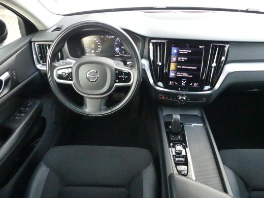 Volvo  V60 2.0 B3 Business Pro | TREKHAAK | ADAPTIVE CRUISE | DODEHOEKDETECTIE | STOEL+STUURVERWARMING | CAM... ActivLease financial lease