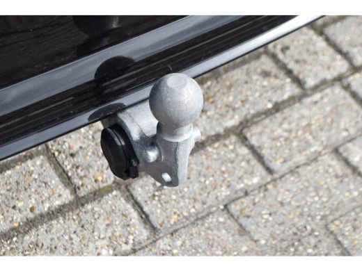 Volvo  V60 T6 Black Pack | Panoramadak | Trekhaak | 360cam | Harman Kardon | ActivLease financial lease