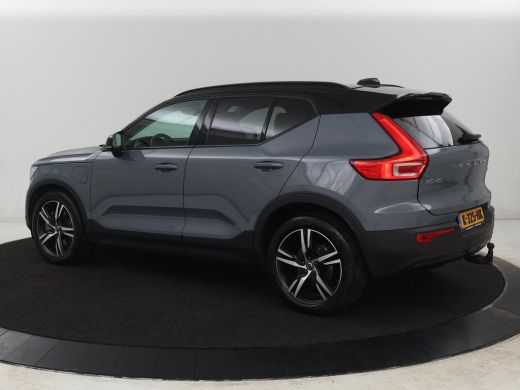 Volvo  XC40 1.5 T4 Recharge R Design Expression | Trekhaak | Leder | Stoel & stuurverwarming | Camera | Carpl... ActivLease financial lease