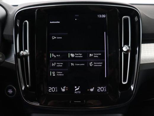 Volvo  XC40 1.5 T4 Recharge R Design Expression | Trekhaak | Leder | Stoel & stuurverwarming | Camera | Carpl... ActivLease financial lease