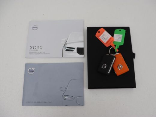 Volvo  XC40 1.5 T4 Recharge R Design Expression | Trekhaak | Leder | Stoel & stuurverwarming | Camera | Carpl... ActivLease financial lease