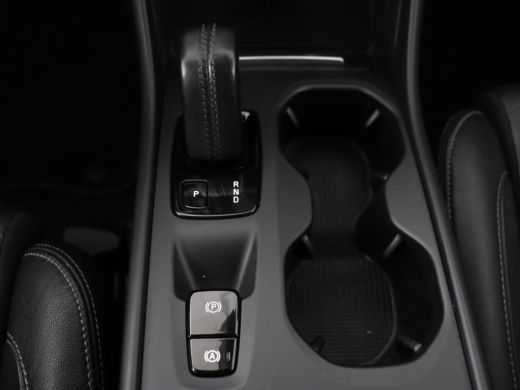 Volvo  XC40 1.5 T4 Recharge R Design Expression | Trekhaak | Leder | Stoel & stuurverwarming | Camera | Carpl... ActivLease financial lease