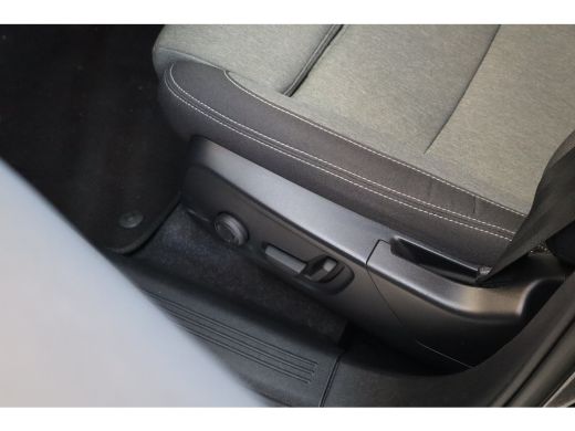 Volvo  XC40 T4 211PK Plus Dark | HK Audio | Memory | Getint Glas | Cruise Control | Stoel&Stuur Verw. ActivLease financial lease