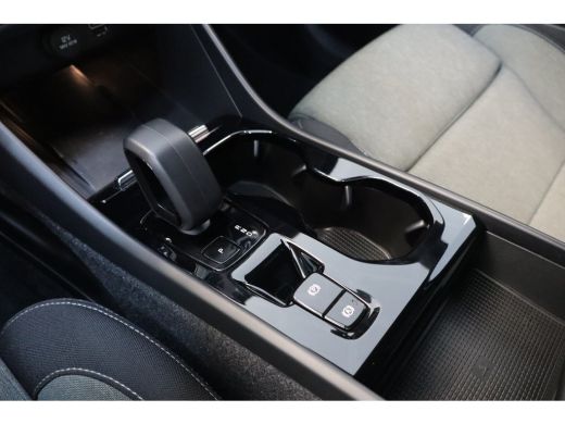 Volvo  XC40 T4 211PK Plus Dark | HK Audio | Memory | Getint Glas | Cruise Control | Stoel&Stuur Verw. ActivLease financial lease