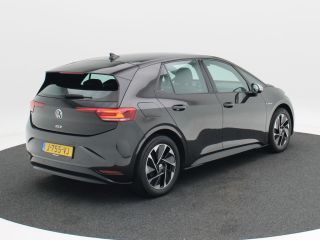 Volkswagen ID.3 First 58 kWh 204 Pk Automaat | Adaptive Cruise | Navigatiesysteem | Stoelverwarming | CarPlay | L...