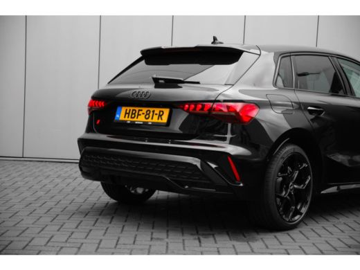 Audi A3 Sportback S edition | Aluminium optiek in het interieur | Assistentiepakket Rijden en Parkeren Pl... ActivLease financial lease
