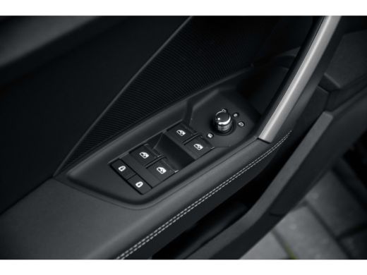 Audi A3 Sportback S edition | Aluminium optiek in het interieur | Assistentiepakket Rijden en Parkeren Pl... ActivLease financial lease