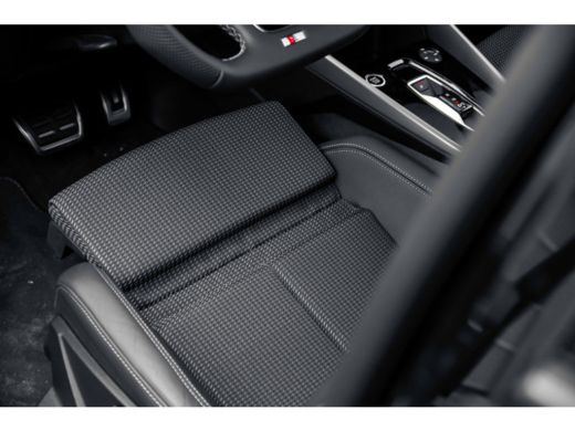 Audi A3 Sportback S edition | Aluminium optiek in het interieur | Assistentiepakket Rijden en Parkeren Pl... ActivLease financial lease