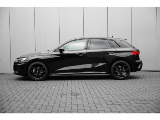 Audi A3 Sportback S edition | Aluminium optiek in het interieur | Assistentiepakket Rijden en Parkeren Pl... ActivLease financial lease