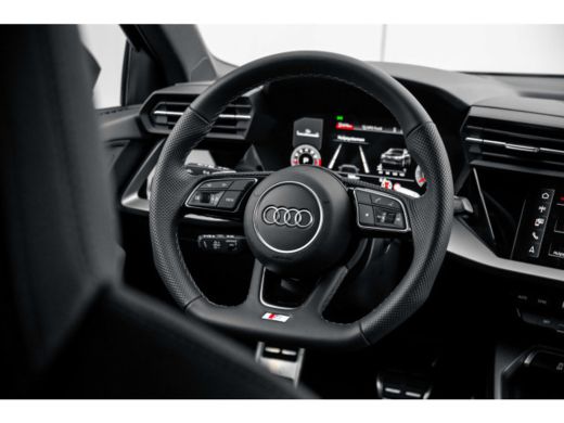 Audi A3 Sportback S edition | Aluminium optiek in het interieur | Assistentiepakket Rijden en Parkeren Pl... ActivLease financial lease