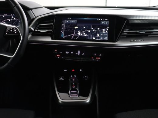 Audi Q4 e-tron 40 Launch Edition Advanced 77 kWh | Stoelverwarming | Adaptive cruise | Camera | SONOS Sound | Ma... ActivLease financial lease