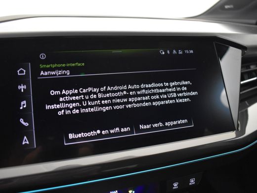 Audi Q4 e-tron 40 S edition 77 kWh 204pk | Head up display | Camera achter | Sons Audio | Navigatie | App connec... ActivLease financial lease