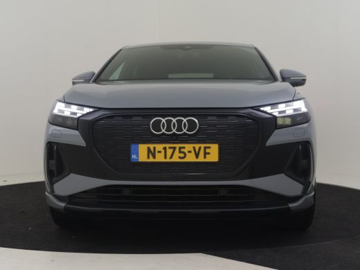 Audi Q4 e-tron 40 S edition 77 kWh 204pk | Head up display | Camera achter | Sons Audio | Navigatie | App connec... ActivLease financial lease