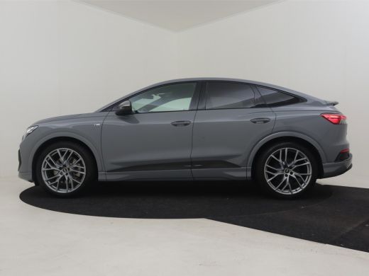 Audi Q4 e-tron 40 S edition 77 kWh 204pk | Head up display | Camera achter | Sons Audio | Navigatie | App connec... ActivLease financial lease