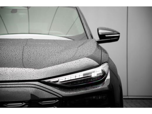 Audi Q6 e-tron S edition | Adaptive air suspension | Adaptive cruise control | Audi sound system ActivLease financial lease