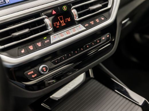 BMW X3 xDrive30e M Sport High Executive 293Pk Automaat (PANORAMADAK, M PAKKET, HEAD-UP DISPLAY, MEMORY S... ActivLease financial lease