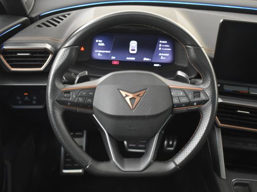 CUPRA Formentor 1.4 e-Hybrid VZ Performance | SOH 100%! Panorama dak | Dodehoekdetectie | Camera achter | Adaptie... ActivLease financial lease