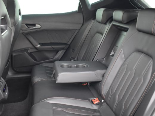 CUPRA Formentor 1.4 e-Hybrid VZ Performance | SOH 100%! Panorama dak | Dodehoekdetectie | Camera achter | Adaptie... ActivLease financial lease