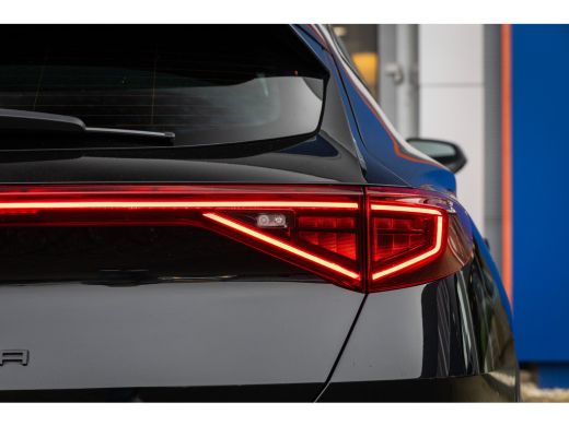 CUPRA Formentor 1.4 e-Hybrid VZ Performance | PHEV/245PK | Adap cruise | Camera | Stuur+Stoel verwarming | Apple ... ActivLease financial lease