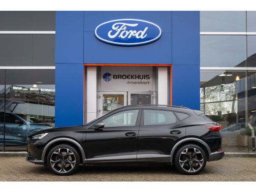 CUPRA Formentor 1.4 e-Hybrid VZ Performance | PHEV/245PK | Adap cruise | Camera | Stuur+Stoel verwarming | Apple ... ActivLease financial lease