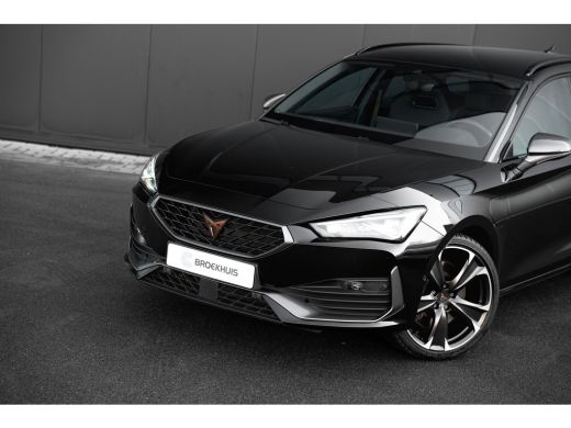 CUPRA Leon Sportstourer 1.4 e-Hybrid 245 PK VZ Business Dodehoekdetectie | Adaptive cruise control | Keyless entry | Carplay ActivLease financial lease