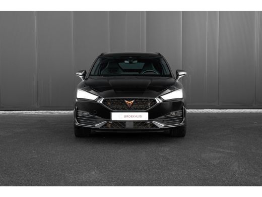 CUPRA Leon Sportstourer 1.4 e-Hybrid 245 PK VZ Business Dodehoekdetectie | Adaptive cruise control | Keyless entry | Carplay ActivLease financial lease