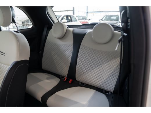 Fiat 500 1.0 Hybrid Dolcevita | Panoramadak | Apple Carplay & Android Auto | Airco | Lichtmetalen velgen | ActivLease financial lease