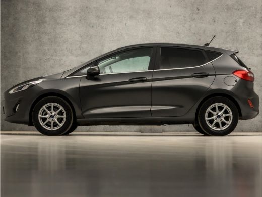 Ford Fiesta 1.0 EcoBoost Titanium (APPLE CARPLAY, GROOT NAVI, CLIMATE, GETINT GLAS, PARKEERSENSOREN, SPORTSTO... ActivLease financial lease