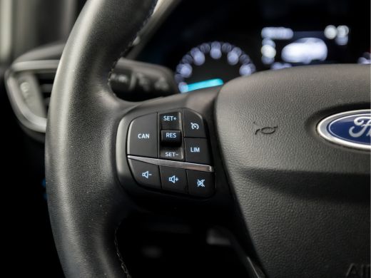 Ford Fiesta 1.0 EcoBoost Titanium (APPLE CARPLAY, GROOT NAVI, CLIMATE, GETINT GLAS, PARKEERSENSOREN, SPORTSTO... ActivLease financial lease