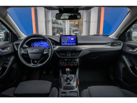 Ford Focus 1.0 EcoBoost Hybrid Titanium X Business | Trekhaak | Stuur/stoel/voorruit verwarming | Apple Carp... ActivLease financial lease