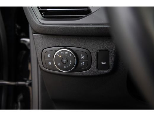 Ford Focus 1.0 EcoBoost Hybrid Titanium X Business | Trekhaak | Stuur/stoel/voorruit verwarming | Apple Carp... ActivLease financial lease