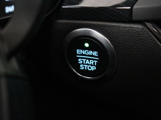 Ford Focus 1.0 EcoBoost ST Line | Panoramadak | Camera | Carplay | Navigatie | Full LED | Climate control | ... ActivLease financial lease