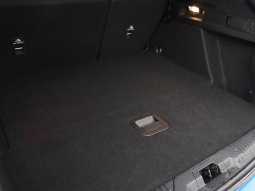 Ford Focus 1.0 EcoBoost ST Line | Panoramadak | Camera | Carplay | Navigatie | Full LED | Climate control | ... ActivLease financial lease