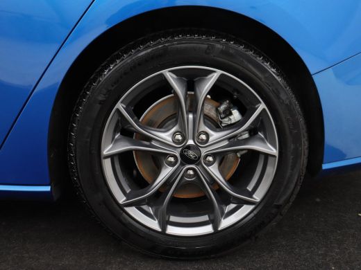 Ford Focus 1.0 EcoBoost ST Line | Panoramadak | Camera | Carplay | Navigatie | Full LED | Climate control | ... ActivLease financial lease