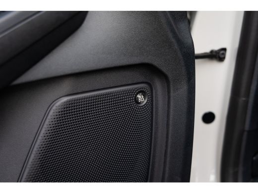 Ford Kuga 2.5 PHEV Sound Edition | Elektrisch glazen panorama-dak | Matrix LED koplampen | Stuurwiel verwarmd ActivLease financial lease