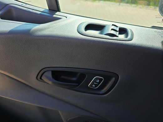 Ford Transit 350 2.0 TDCI L2 H2 - 130 Pk - Euro 6 - Airco - Cruise Control ActivLease financial lease