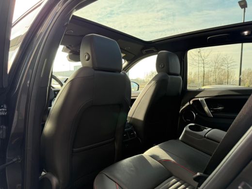 Land Rover Discovery Sport P300e R-Dynamic SE | Cold Cliamte | Afn. trekhaak | Panoramadak | 20 Inch | Black Pack | Drive Pack ActivLease financial lease