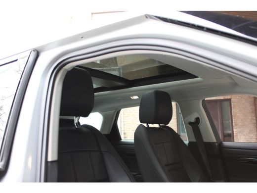 Land Rover Range Rover Evoque 1.5 P300e HYBRID AWD Nolita Edition LEDER/CARPLAY/PANORAMADAK ActivLease financial lease