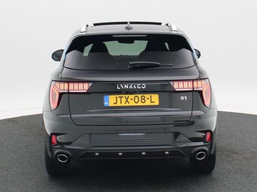 Lynk & Co 01 1.5 262 Pk Automaat | Zwarte Hemel | 360 Camera | Infinity Audio | Elektrisch Panoramadak | Elekt... ActivLease financial lease