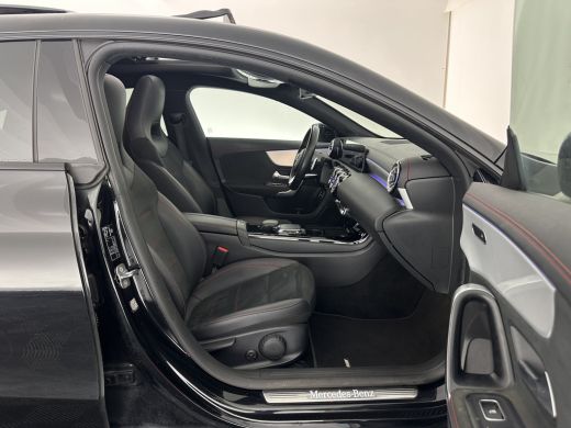 Mercedes-Benz CLA Shooting Brake 250 e AMG Line ( Plug-in ) (INCL.BTW) *PANO | LEATHER-MICROFIBRE | MULTIBEAM-LED |... ActivLease financial lease