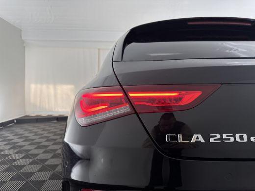 Mercedes-Benz CLA Shooting Brake 250 e AMG Line ( Plug-in ) (INCL.BTW) *PANO | LEATHER-MICROFIBRE | MULTIBEAM-LED |... ActivLease financial lease