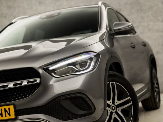 Mercedes-Benz GLA 200 Luxury 164Pk Automaat (GROOT NAVI, SFEERVERLICHTING, LEDER, GETINT GLAS, WIDESCREEN, STOELVER... ActivLease financial lease