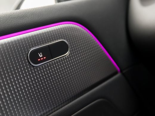 Mercedes-Benz GLA 200 Luxury 164Pk Automaat (GROOT NAVI, SFEERVERLICHTING, LEDER, GETINT GLAS, WIDESCREEN, STOELVER... ActivLease financial lease