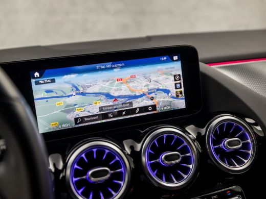 Mercedes-Benz GLA 200 Luxury 164Pk Automaat (GROOT NAVI, SFEERVERLICHTING, LEDER, GETINT GLAS, WIDESCREEN, STOELVER... ActivLease financial lease