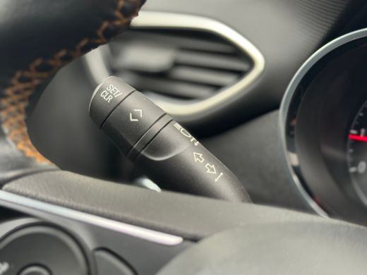 Opel Crossland X 1.2 Turbo Innovation 130PK | Trekhaak Afneembaar | AGR-stoelen | Apple Carplay/Android Auto | NAV... ActivLease financial lease