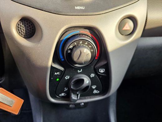 Peugeot 108 1.0 e-VTi Active Airco | Getint Glas | Bluetooth | DAB+ ActivLease financial lease
