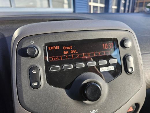 Peugeot 108 1.0 e-VTi Active Airco | Getint Glas | Bluetooth | DAB+ ActivLease financial lease